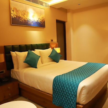 Sea Deck Hotel Port Blair Bagian luar foto