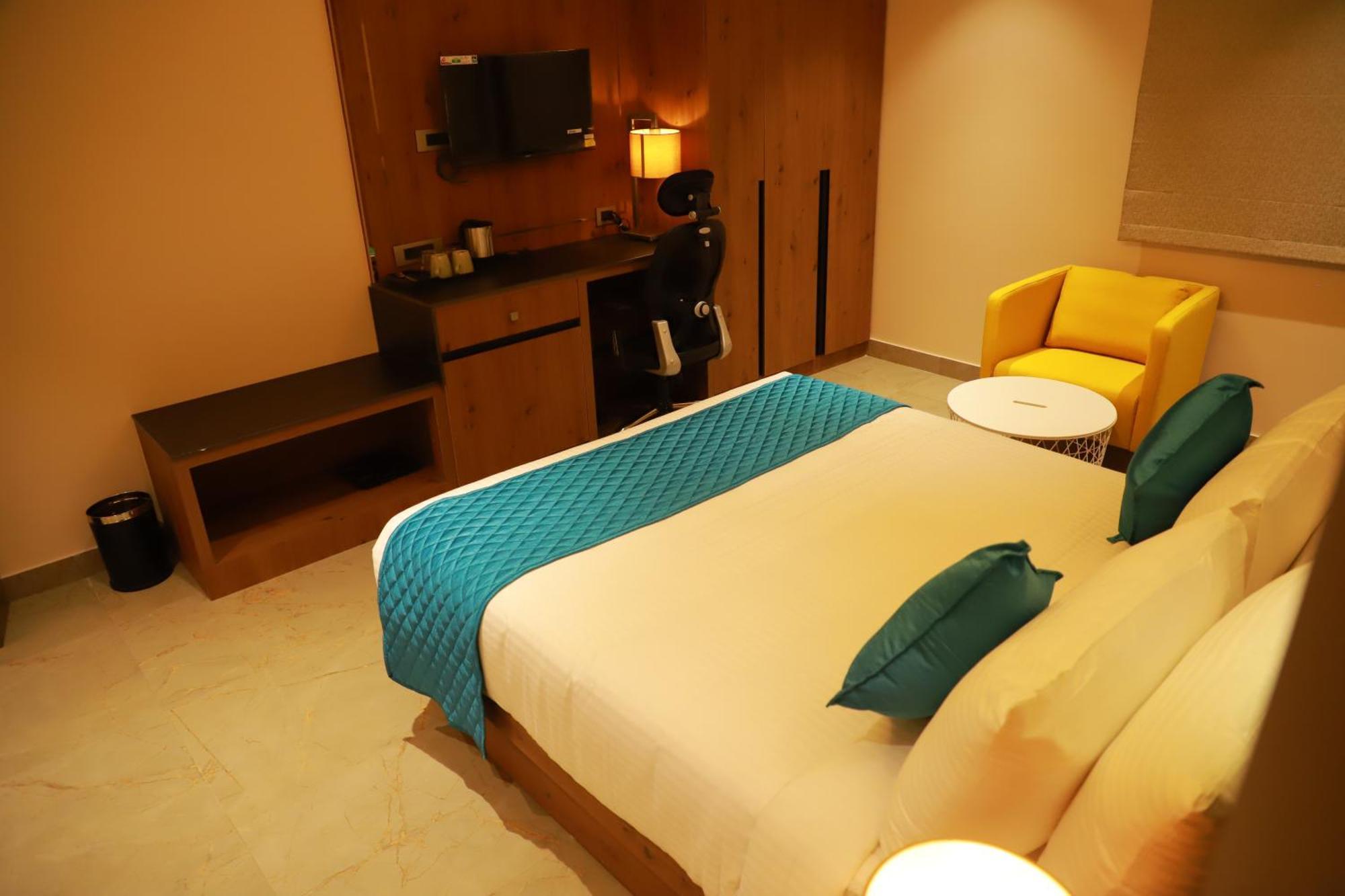 Sea Deck Hotel Port Blair Bagian luar foto